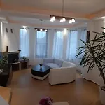 ゲストハウス Pensiunea Turist 4*