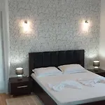 Pensiunea Turist ゲストハウス 4*